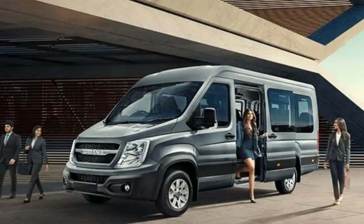 Traveller Urbania 17 Seater